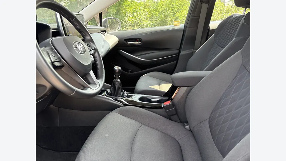 TOYOTA Corolla Corolla 1.5 Comfort