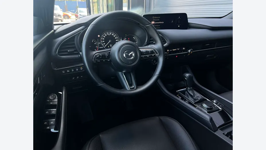 MAZDA 3 3 2.0 mHEV Takumi aut