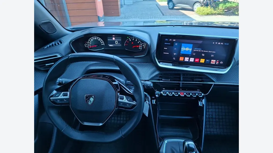 PEUGEOT 2008 2008 PureTech 100 Active S&S BVM6
