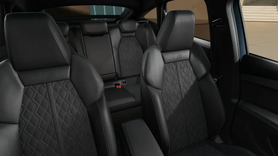 AUDI Q4 Q4 e-tron 45 82kWh Quattro S Line