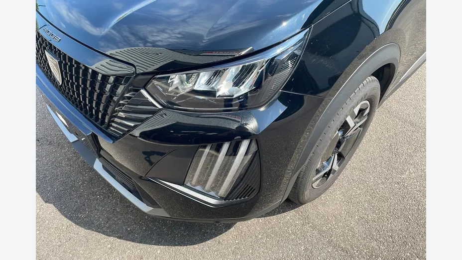 PEUGEOT 2008 -