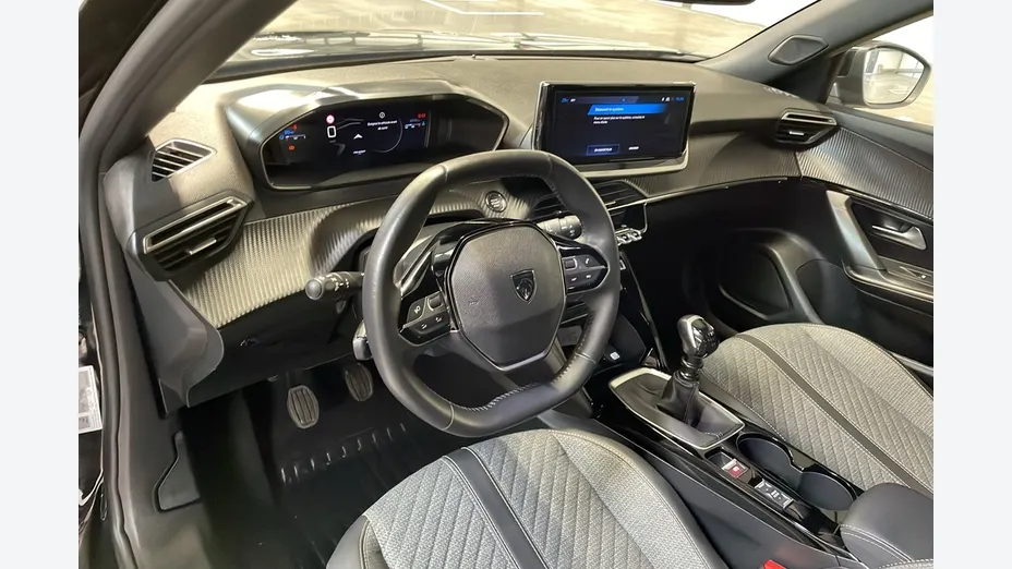 PEUGEOT 2008 -