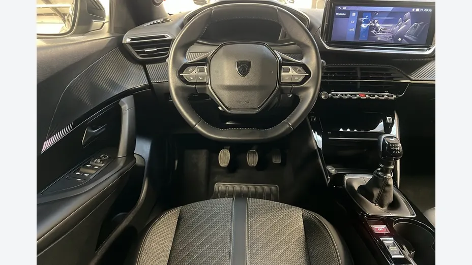 PEUGEOT 2008 -