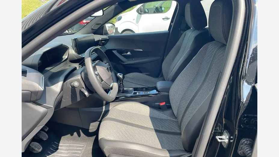 PEUGEOT 2008 -