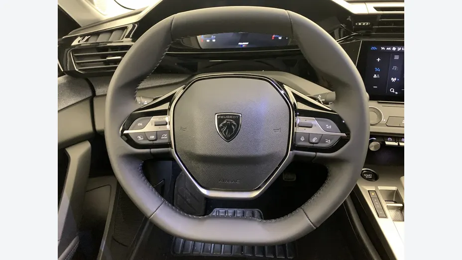 PEUGEOT 308 -