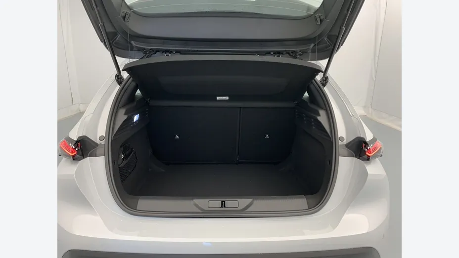 PEUGEOT 308 -
