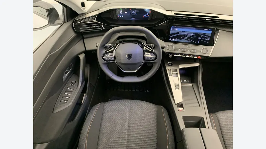 PEUGEOT 308 -