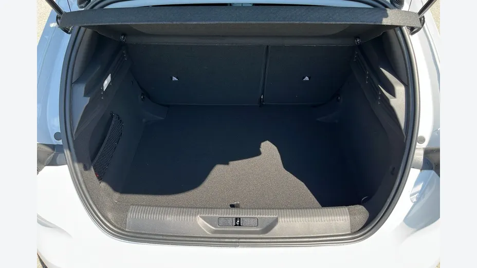 PEUGEOT 308 -