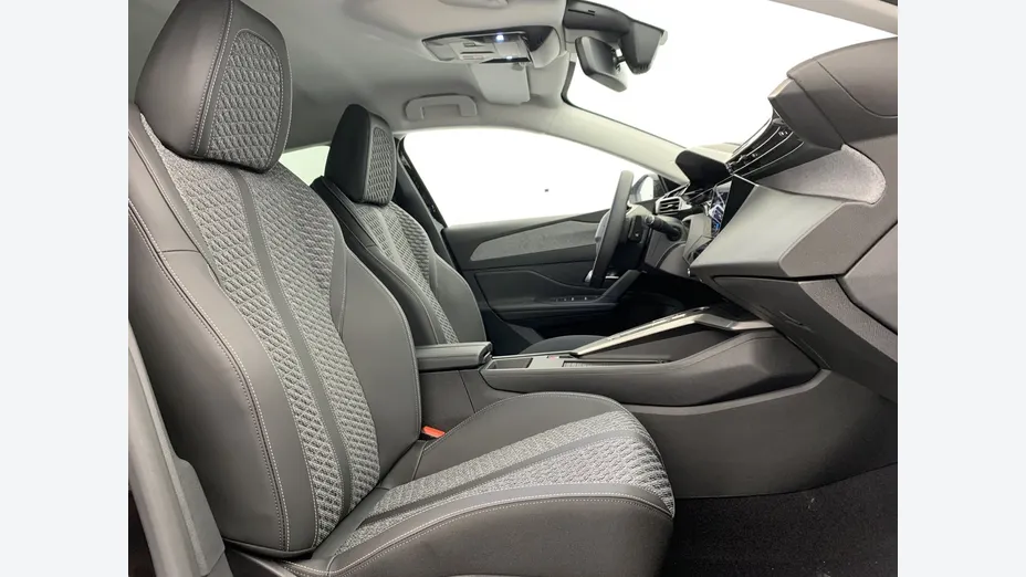 PEUGEOT 308 -