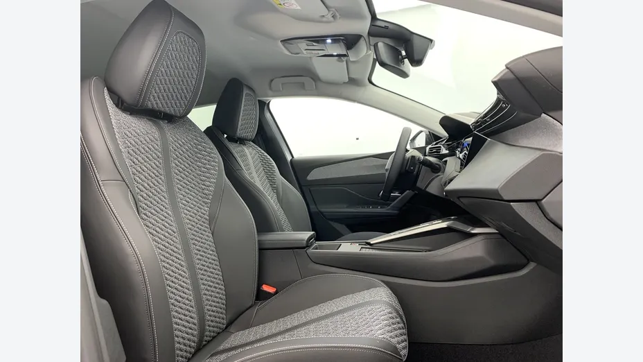 PEUGEOT 308 -