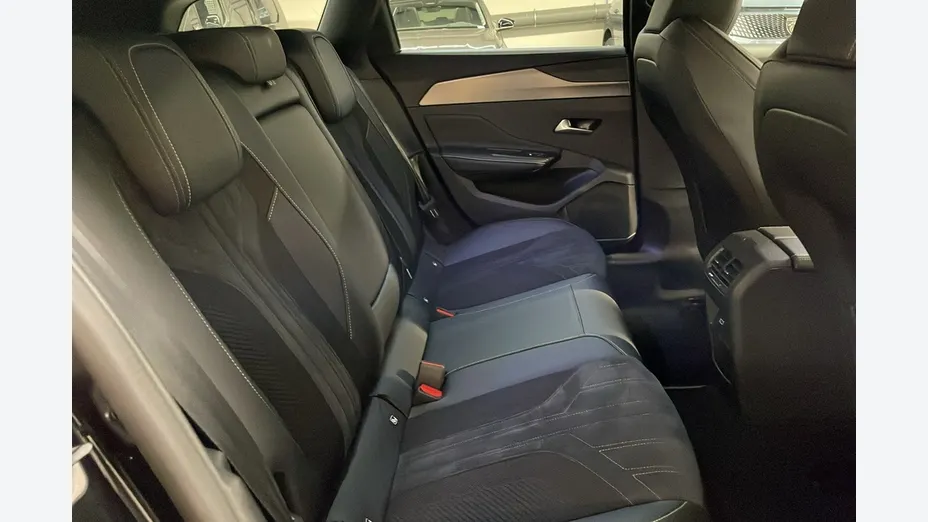 PEUGEOT 308 -