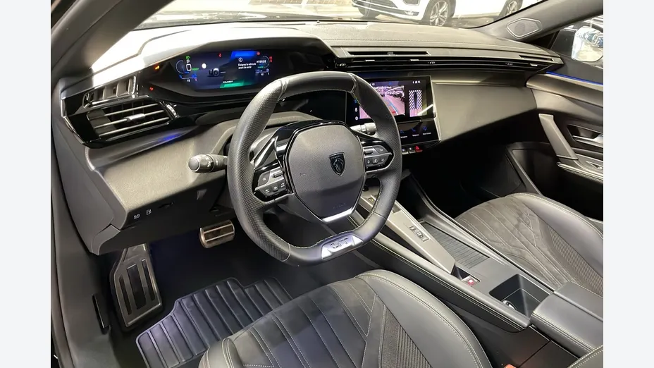 PEUGEOT 308 -