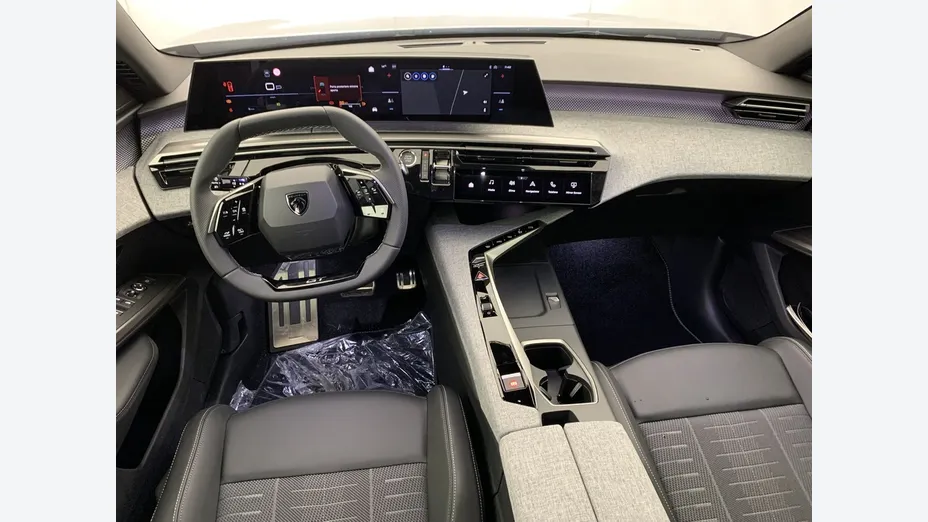 PEUGEOT 3008 -