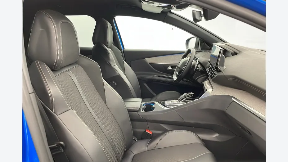 PEUGEOT 3008 -