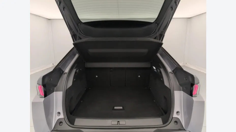 PEUGEOT 3008 -