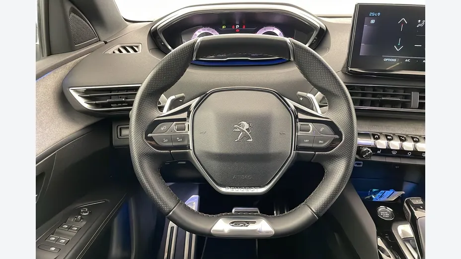 PEUGEOT 3008 -