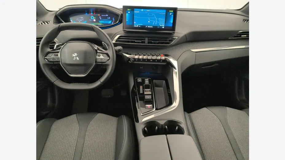 PEUGEOT 3008 -