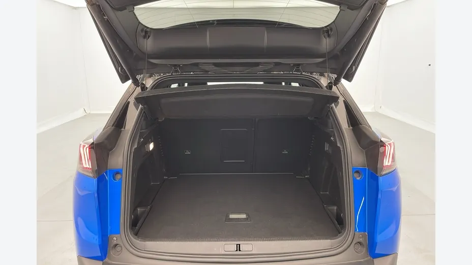 PEUGEOT 3008 -