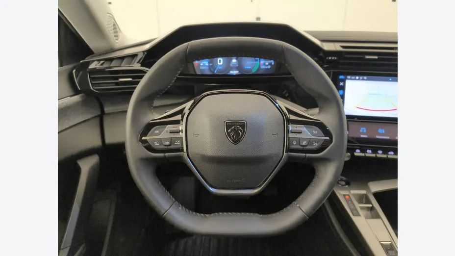 PEUGEOT 408 -