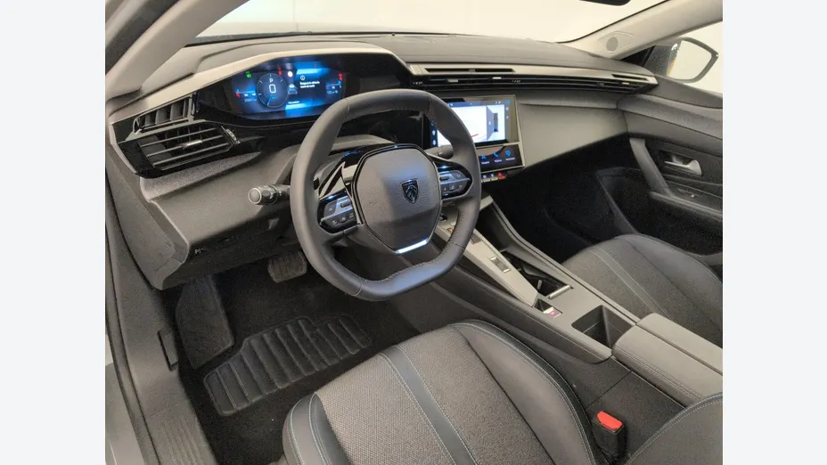 PEUGEOT 408 -