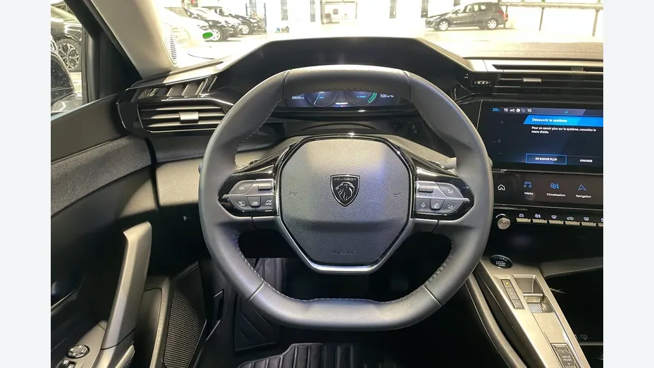 PEUGEOT 408 -