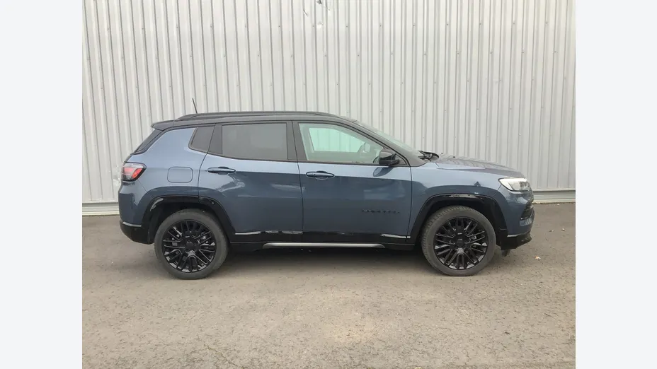 JEEP Compass -