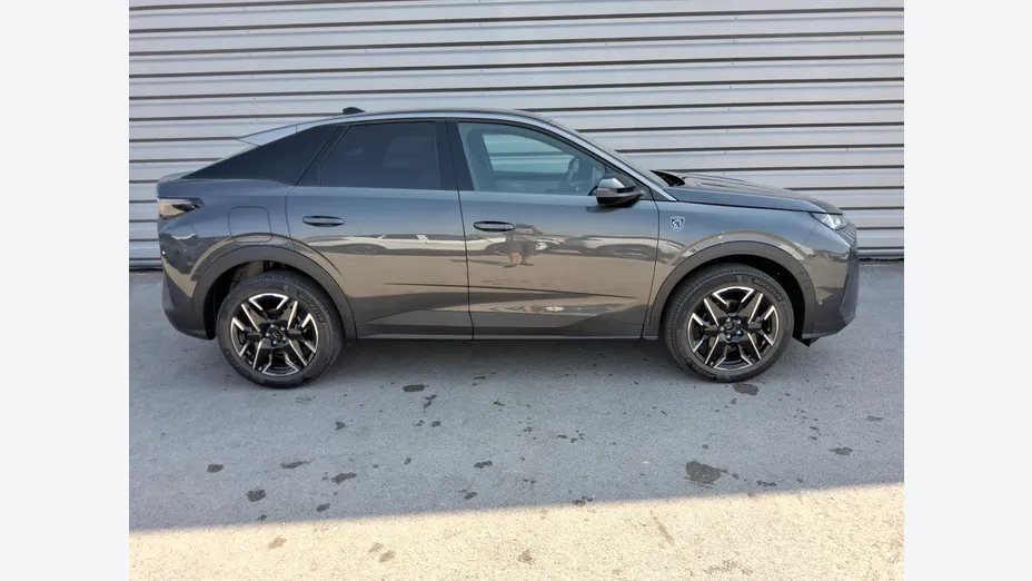 PEUGEOT 3008 -