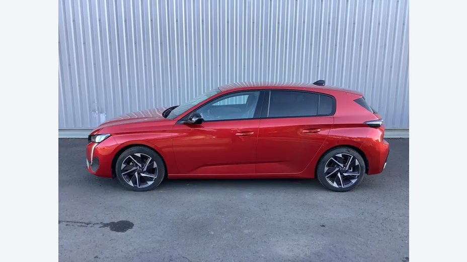 PEUGEOT 308 -