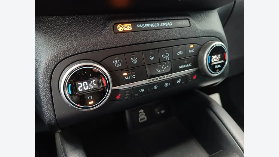 FORD Kuga Kuga 1.5 EcoBoost FWD Titanium