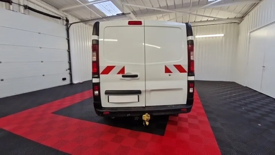 RENAULT Trafic -