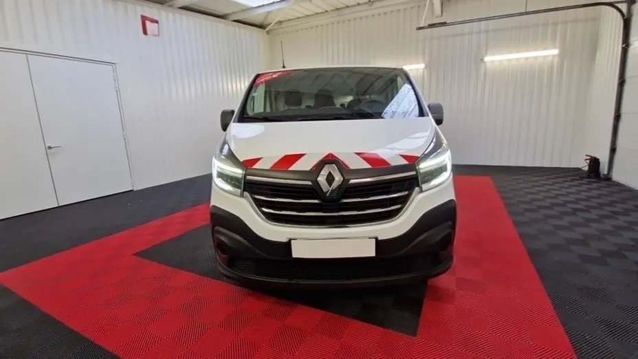 RENAULT Trafic -