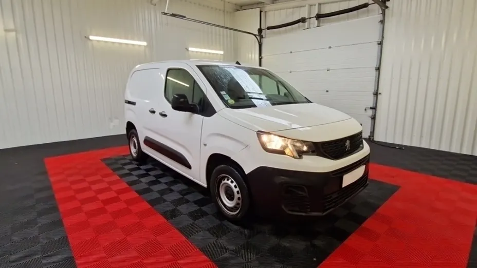 PEUGEOT Partner -