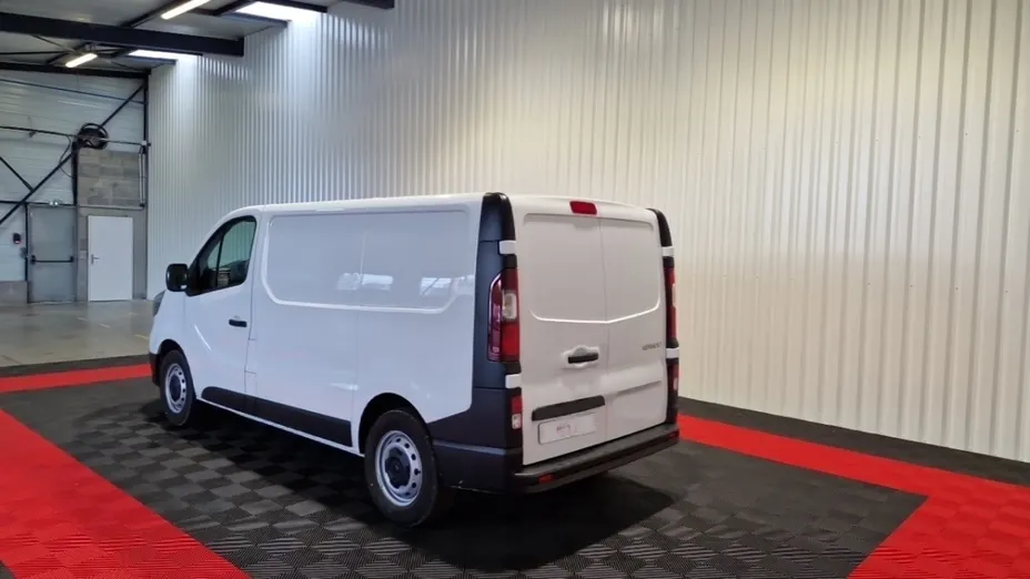 RENAULT Trafic -