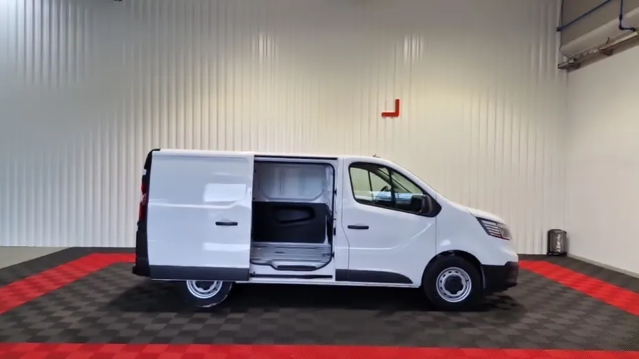 RENAULT Trafic -
