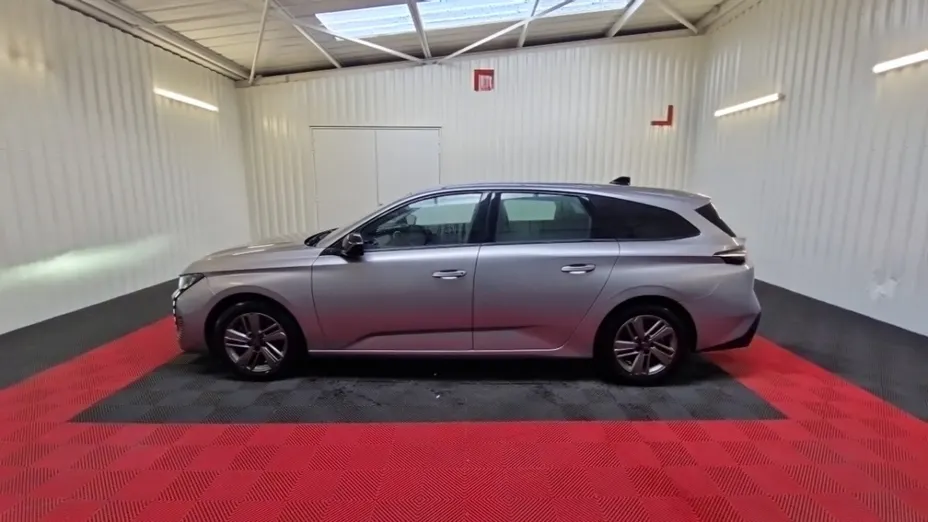 PEUGEOT 308 -
