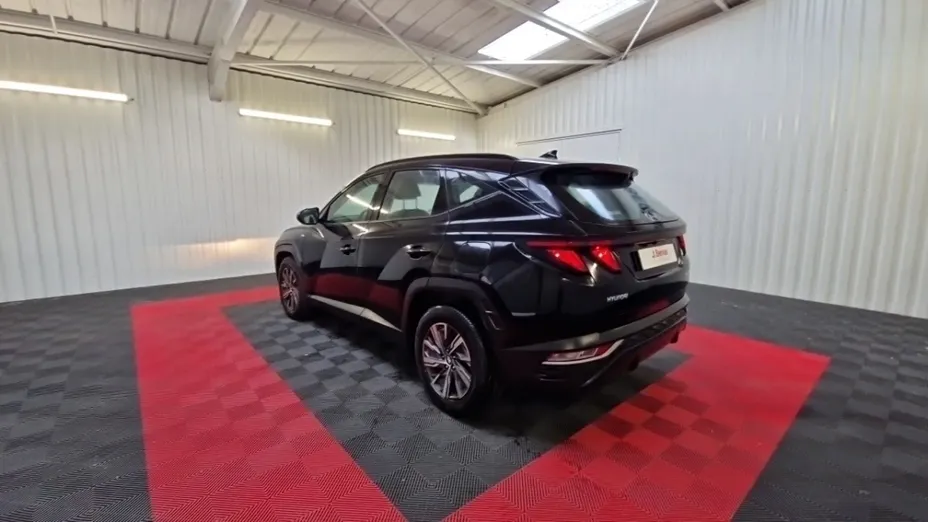 HYUNDAI Tucson -