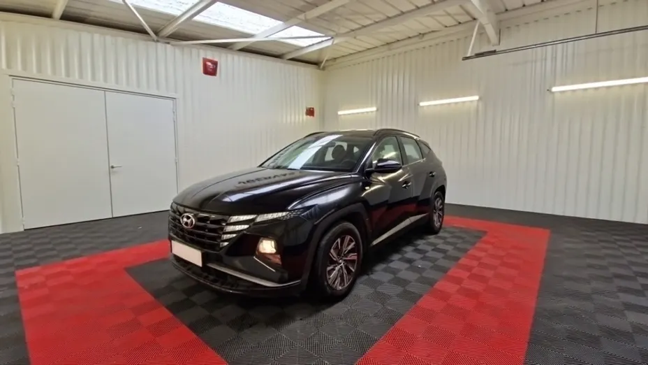 HYUNDAI Tucson -