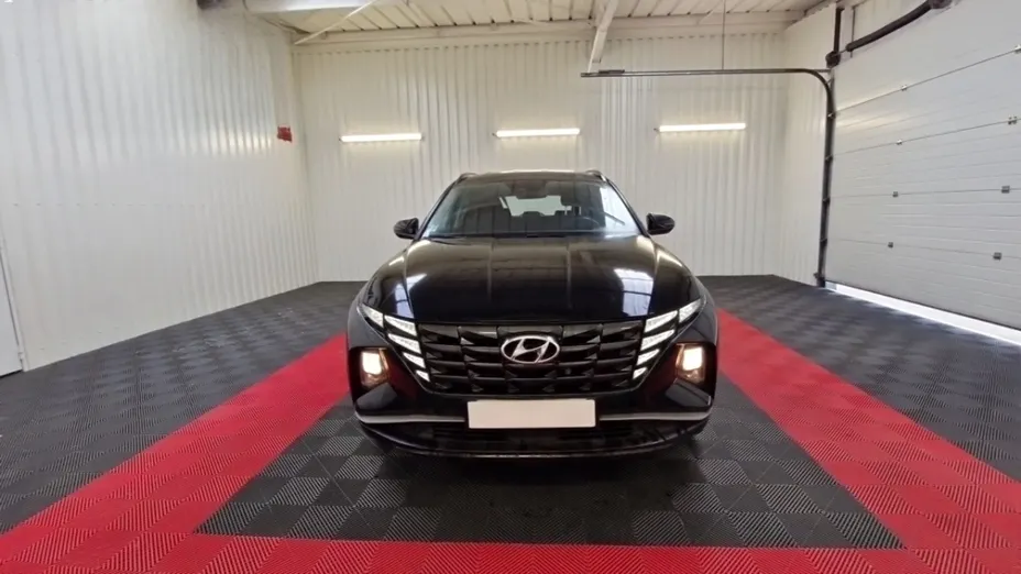 HYUNDAI Tucson -