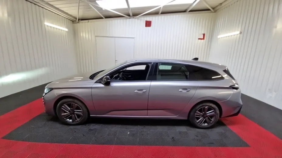 PEUGEOT 308 -