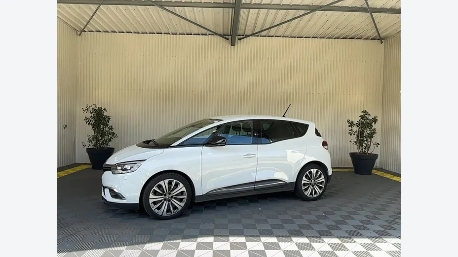 RENAULT Scenic -