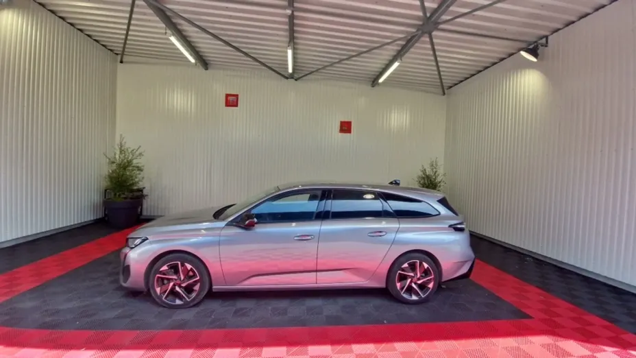 PEUGEOT 308 -