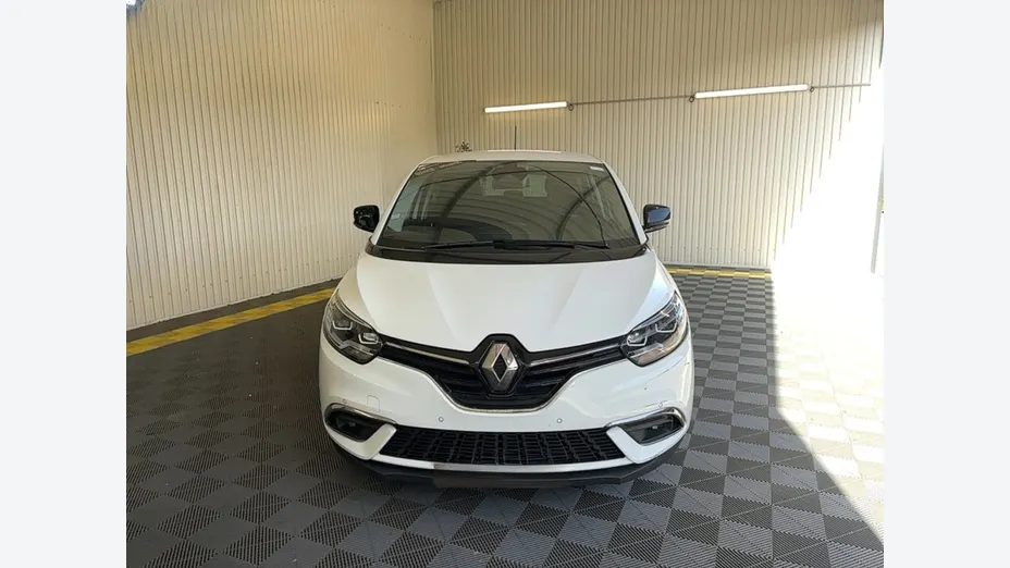 RENAULT Scenic -