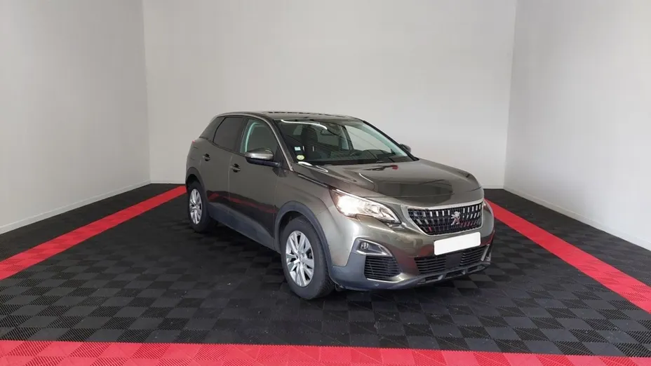 PEUGEOT 3008 -