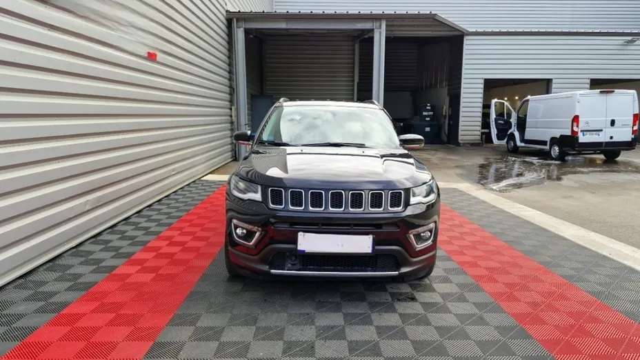 JEEP Compass -