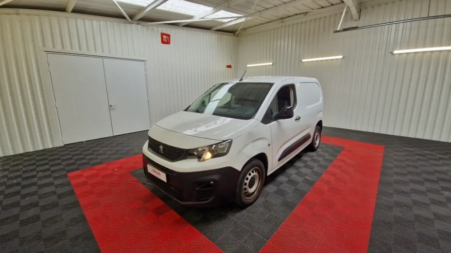 PEUGEOT Partner -