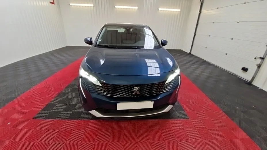 PEUGEOT 3008 -