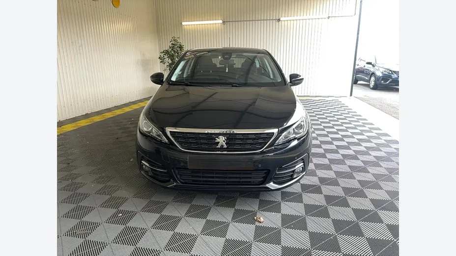 PEUGEOT 308 -
