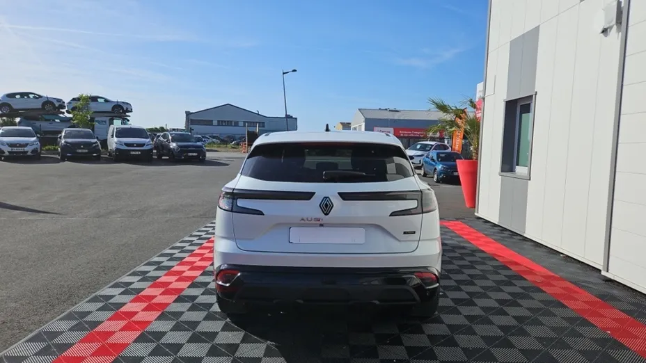 RENAULT Austral -