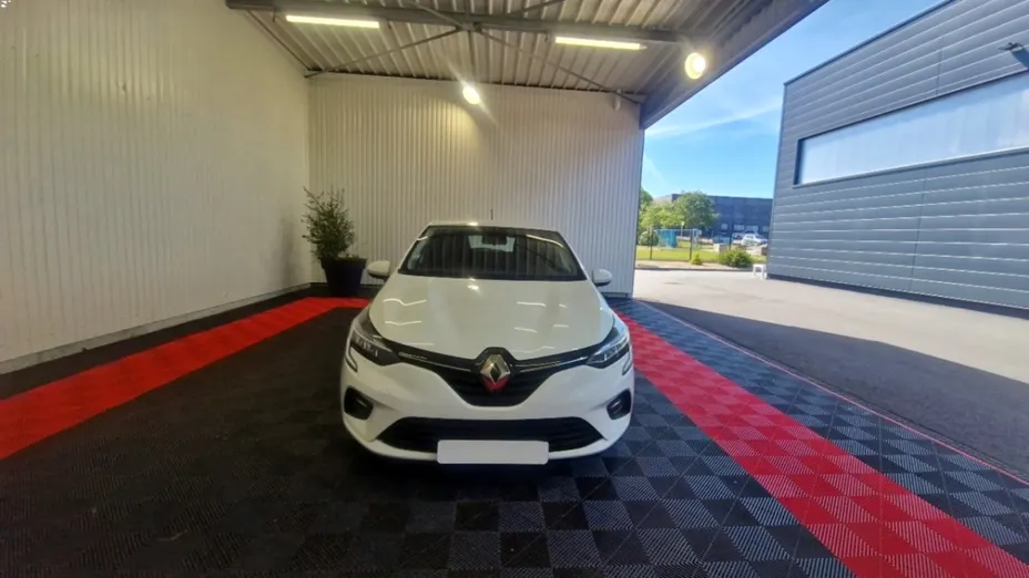 RENAULT Clio -