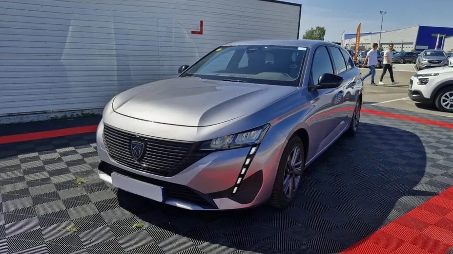 PEUGEOT 308 -